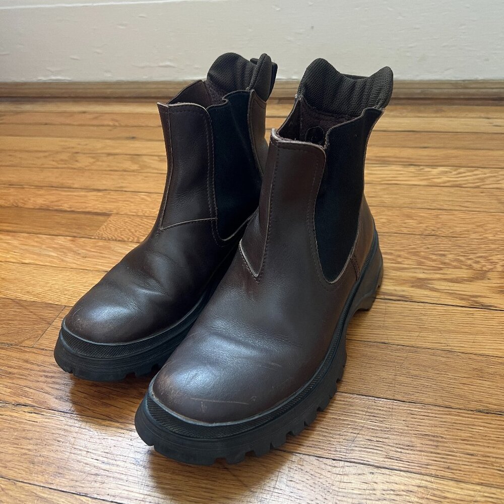 Prada Chelsea Brixxen Leather Boots Size 6.5